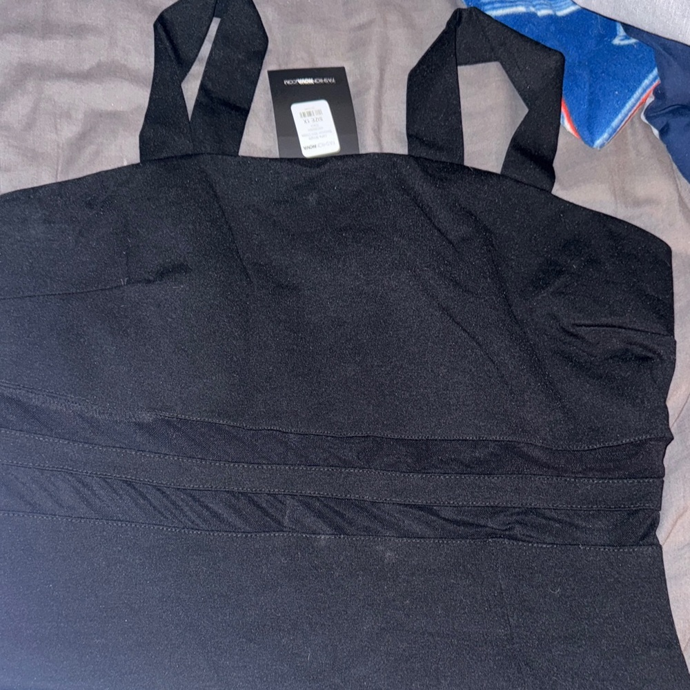 Black Sleeveless Dress (Fashion Nova)
